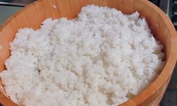 Сварить рис для суши в домашних условиях