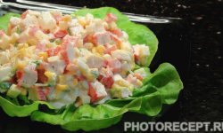 Крабовый салат рецепт с кукурузой и яйцом