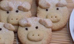 Рецепт нежного песочного печенья «Свинки»