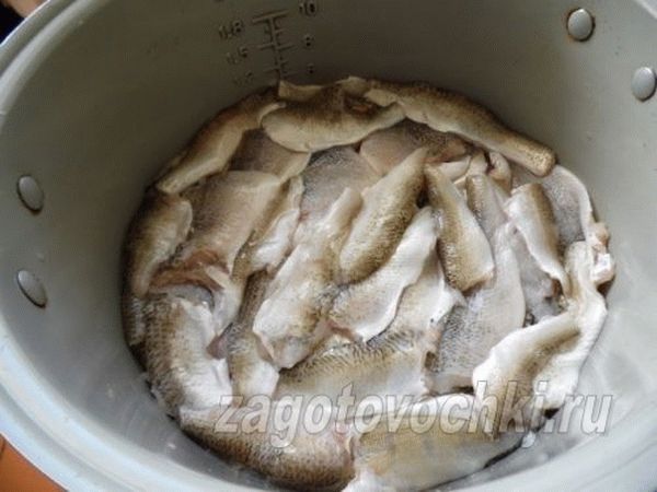 Как приготовить речную рыбу в мультиварке